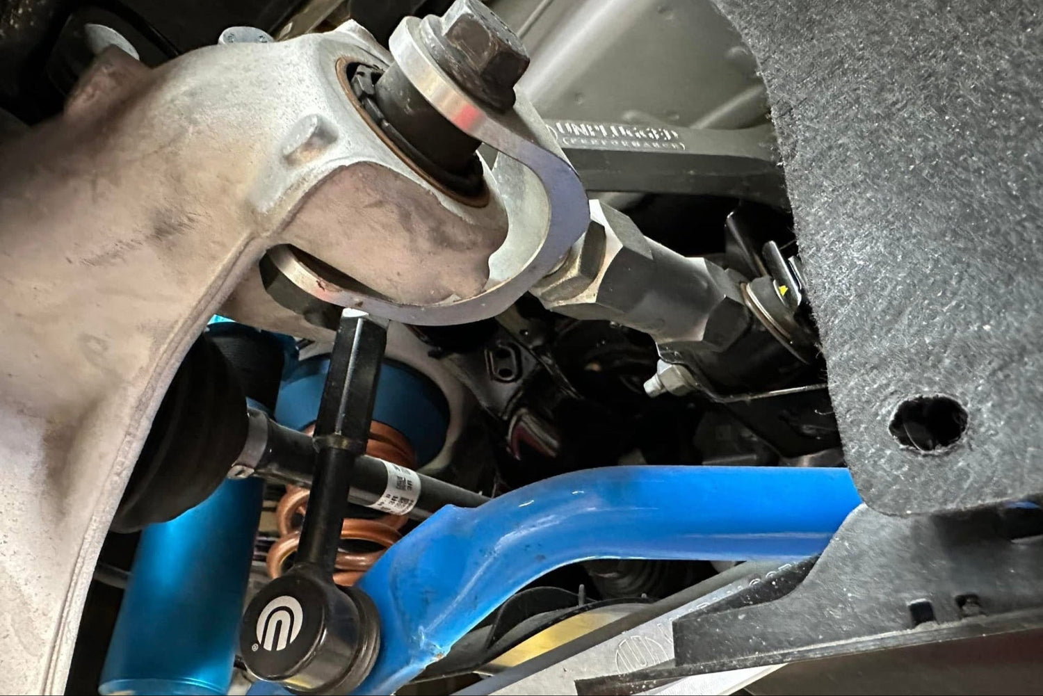Suspension noises on Tesla Model 3 or Model Y